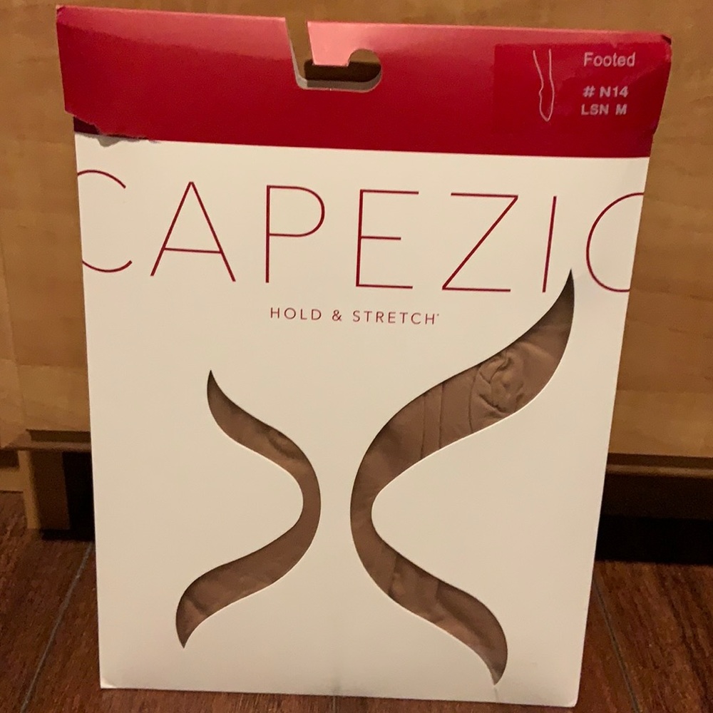 Capezio footed light suntan tights